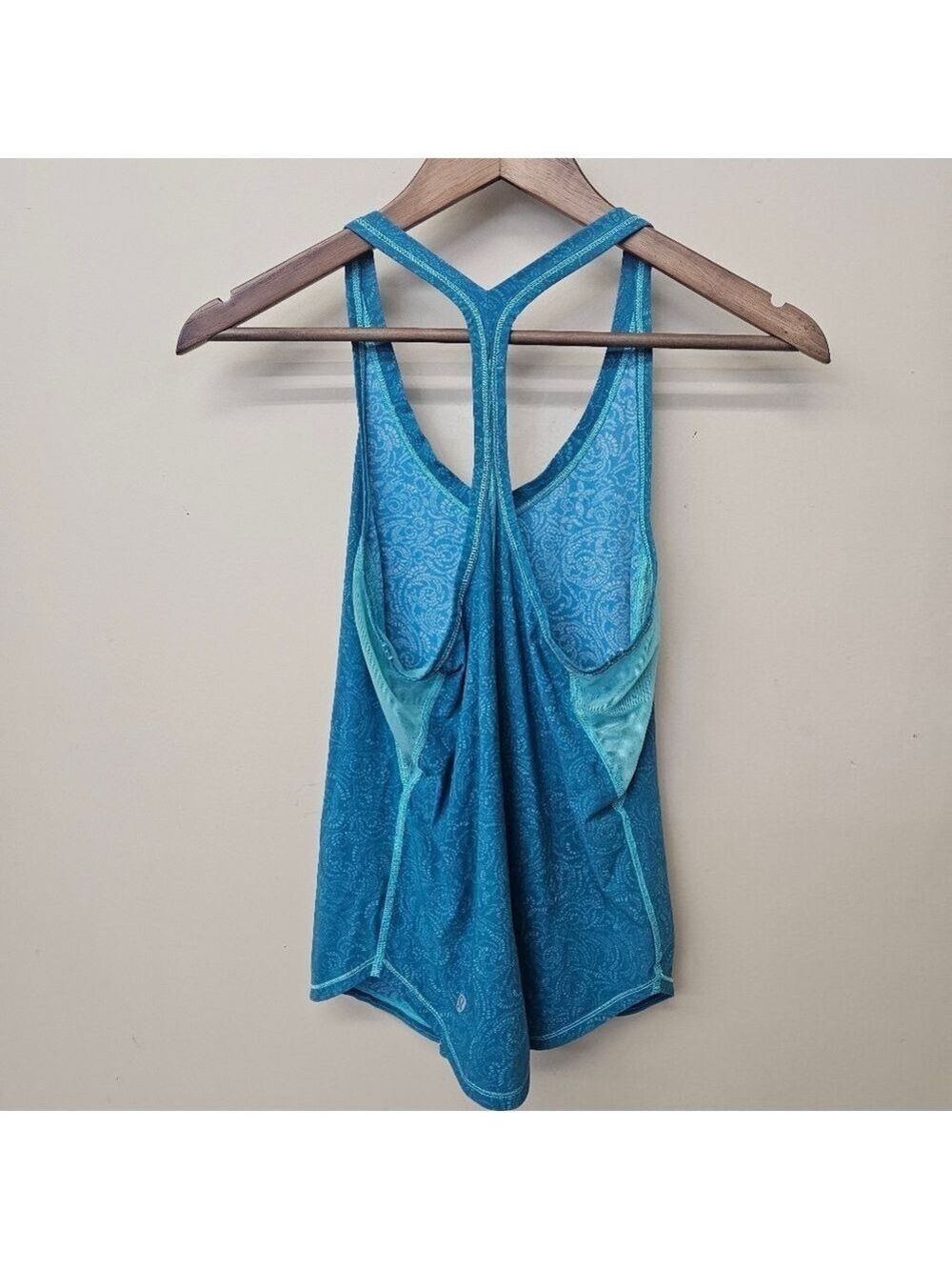 Lululemon Fast Lane Singlet - Picture 9 of 14